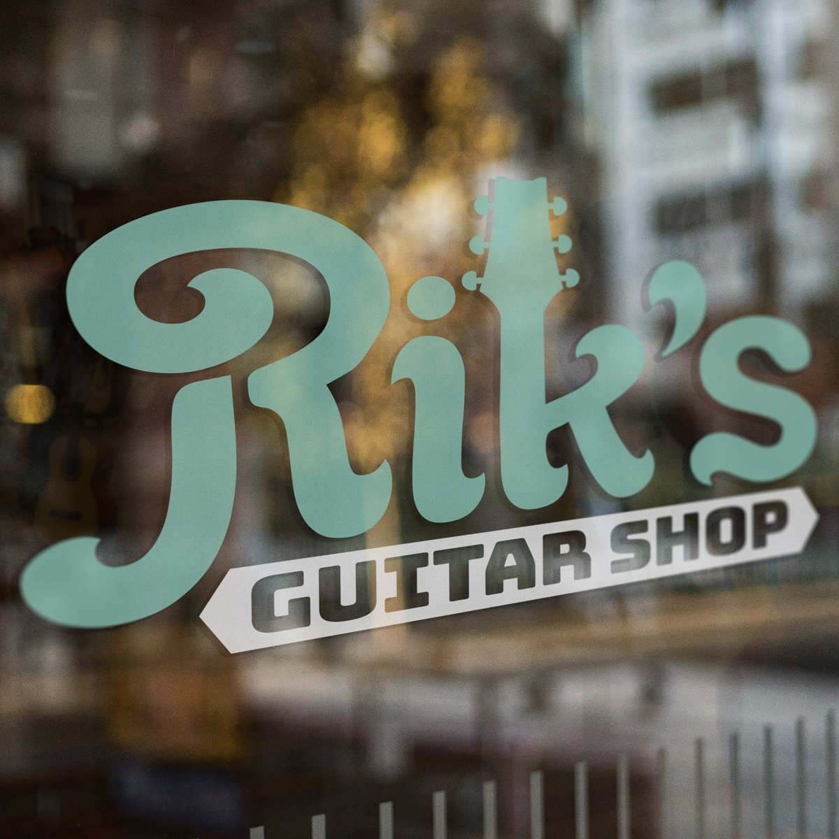 Rik's Guitar Shop Logo